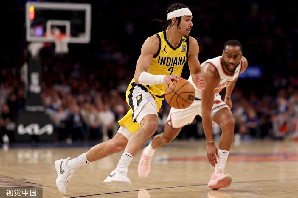 球员在对抗 球员在对抗