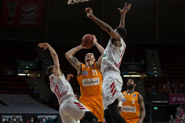 同时也是高 同时也是高