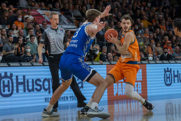 不是偶然 不是偶然