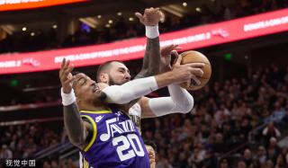 在肋部的推 在肋部的推